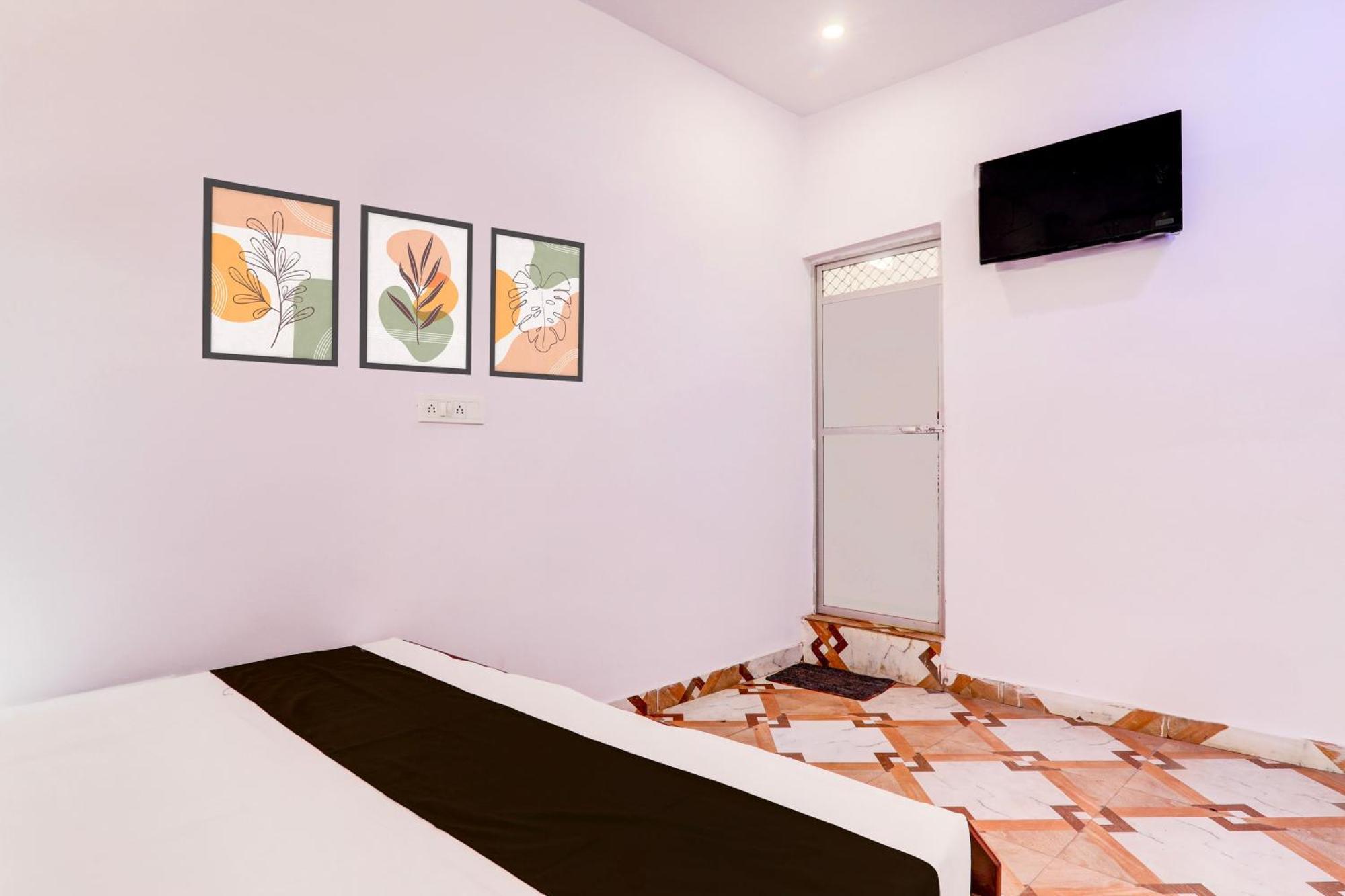 OYO 87706 Hotel Pragati Inn Gorakhpur Bagian luar foto